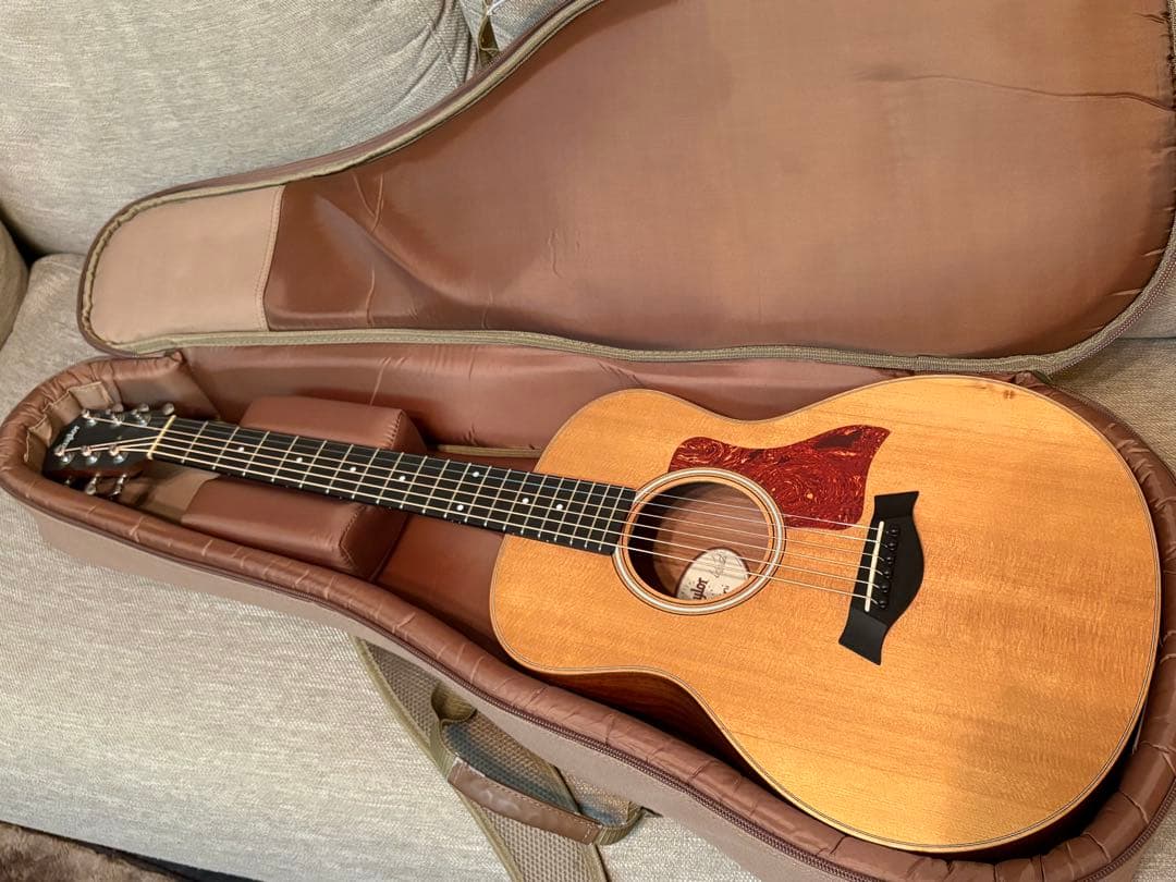 Taylor GS Mini 傷あり ケース付き アコギ 演奏性良好