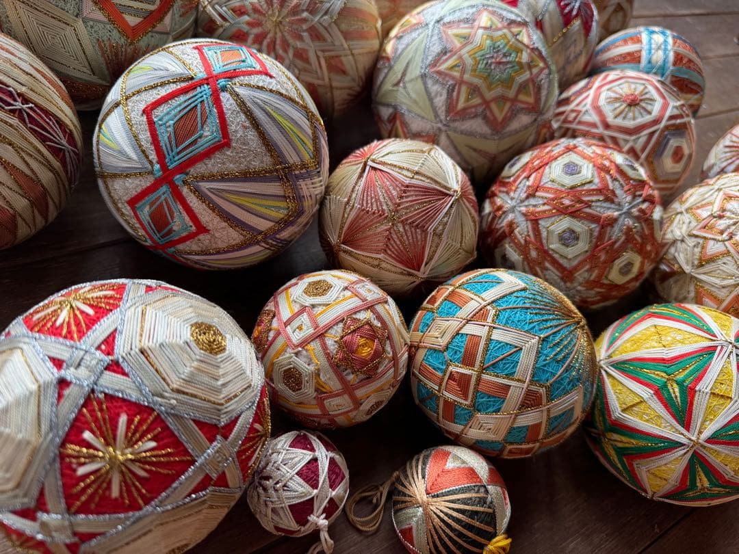 まり 鞠 ハンドメイド 手作り (一部ほつれ、色ハゲ有り) バラ売り可⭕️