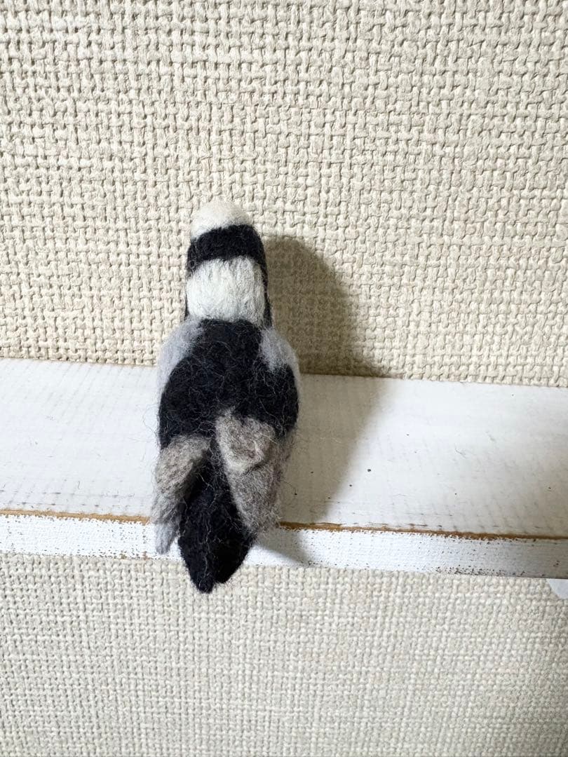 羊毛フェルト　野鳥　鳥　小鳥　シロクロゲリ