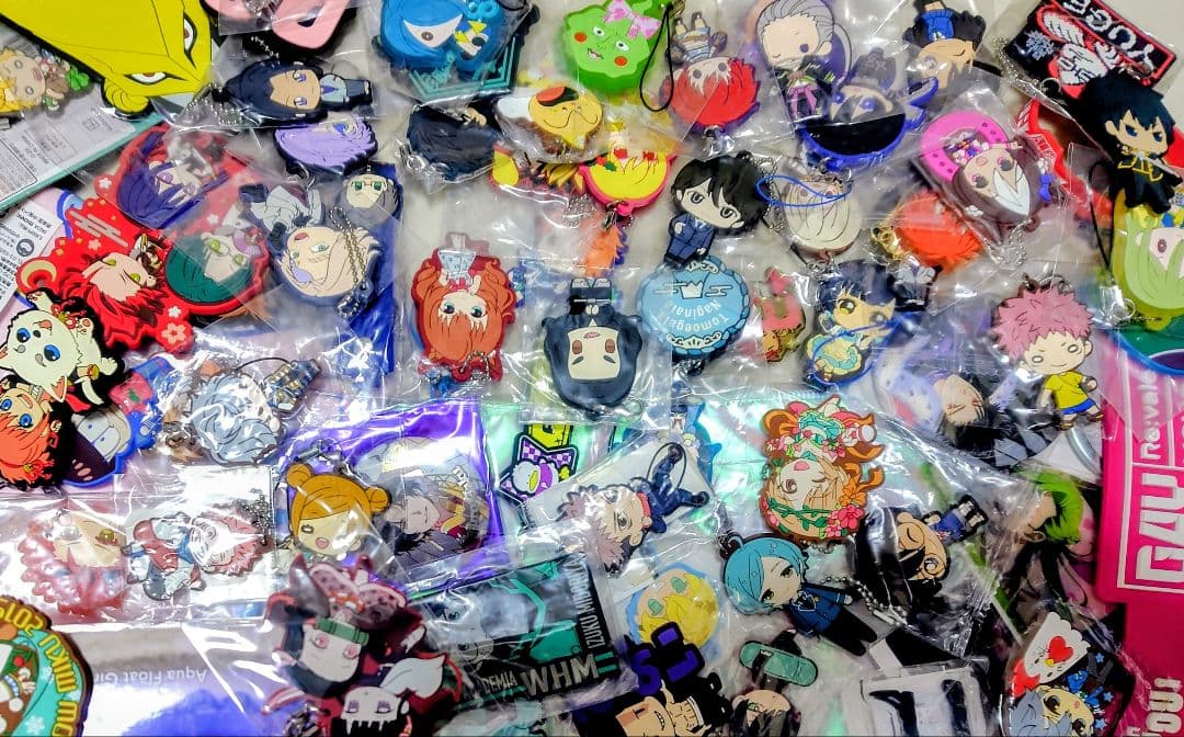 【ジャンク】ノンジャンル　アニメ　グッズ　まとめ売り　大量　700点以上