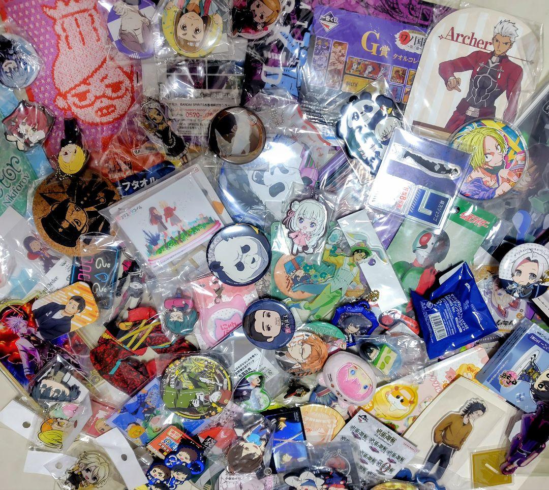 【ジャンク】ノンジャンル　アニメ　グッズ　まとめ売り　大量　700点以上