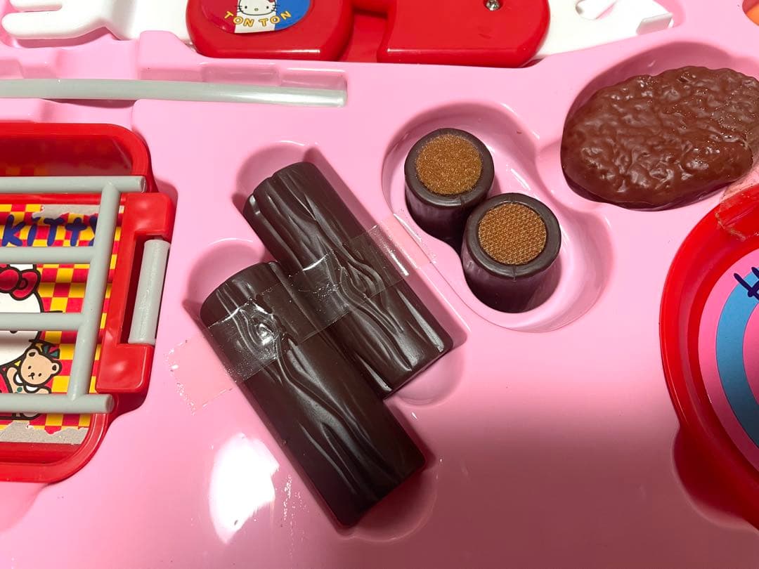 【希少•未使用】新品 昭和レトロ ハローキティ いろいろナイフでバーベキュー