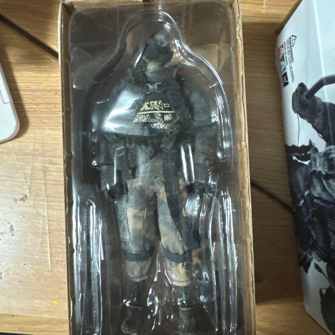 ThreeA BAKA TK 「Action PORTABLE」　1/12