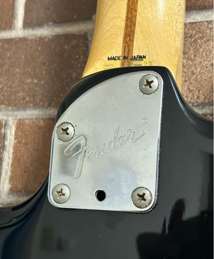 愛用して下さい　Fender Japanエレキギター　STM-55