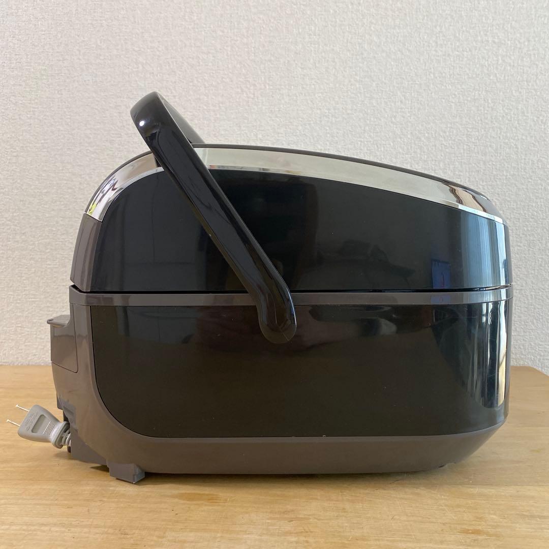 象印　圧力IH炊飯ジャー　極め炊き　NP-WU10型　1.0L