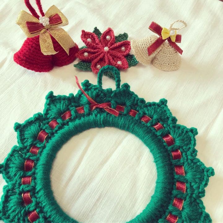 クリスマス限定出品☆ハンドメイド手編みリース ツリーオーナメントリボンレース編み