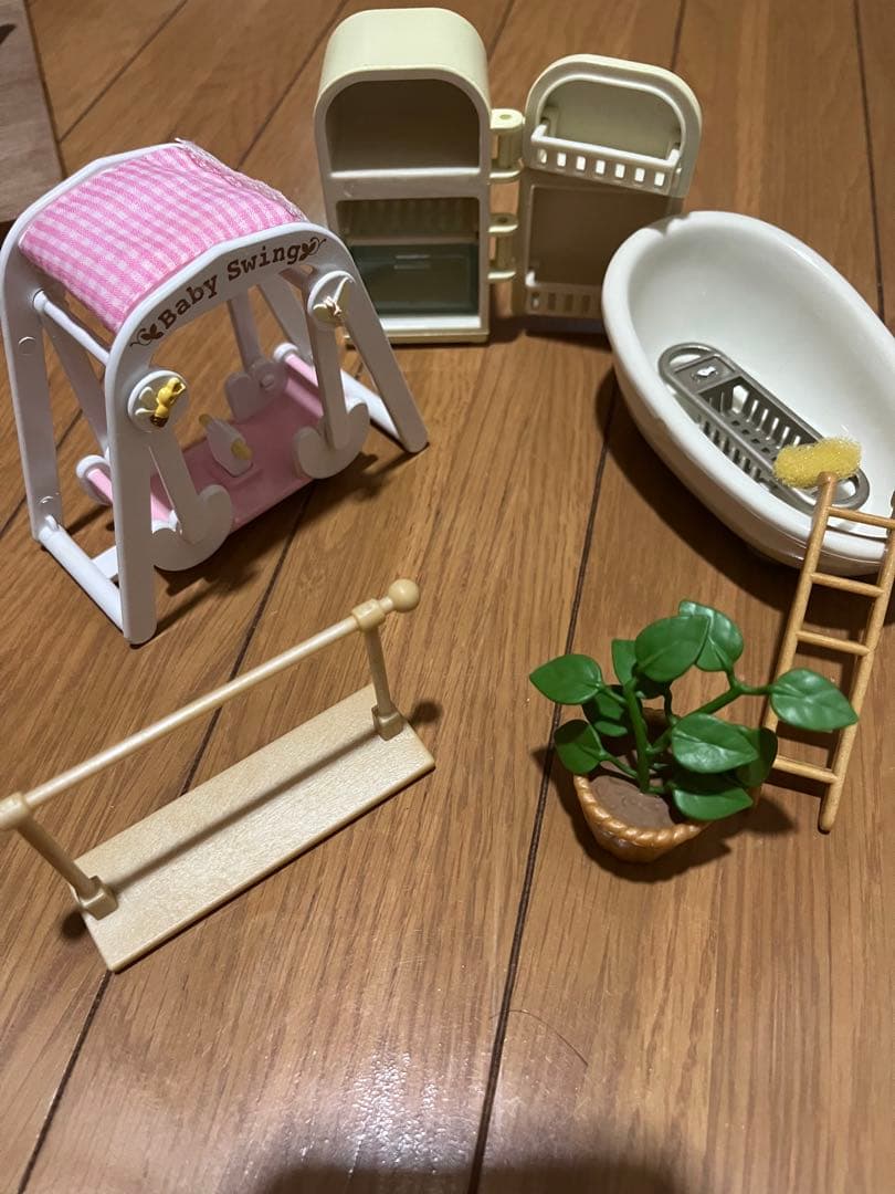 シルバニアファミリー あかりの灯る大きなお家 お人形＋小物セット
