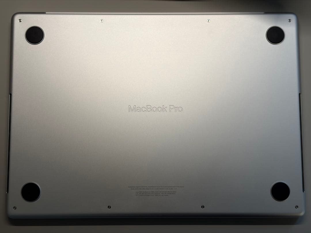 [美品] MacBook Pro 14 M1 Pro US配列 シルバー