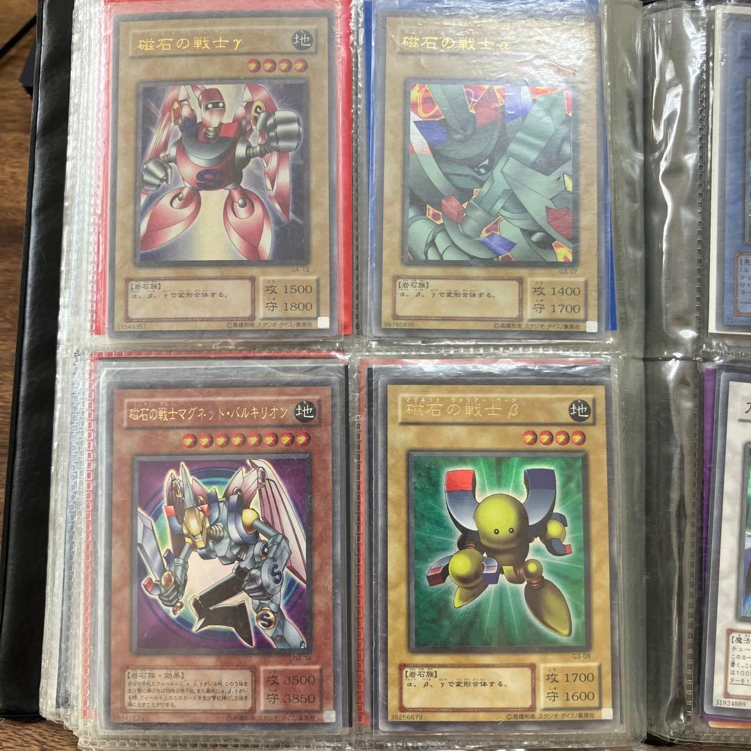べ*す様 遊戯王　デュエルモンスターズ　コレクション　80枚セット　アルバム付