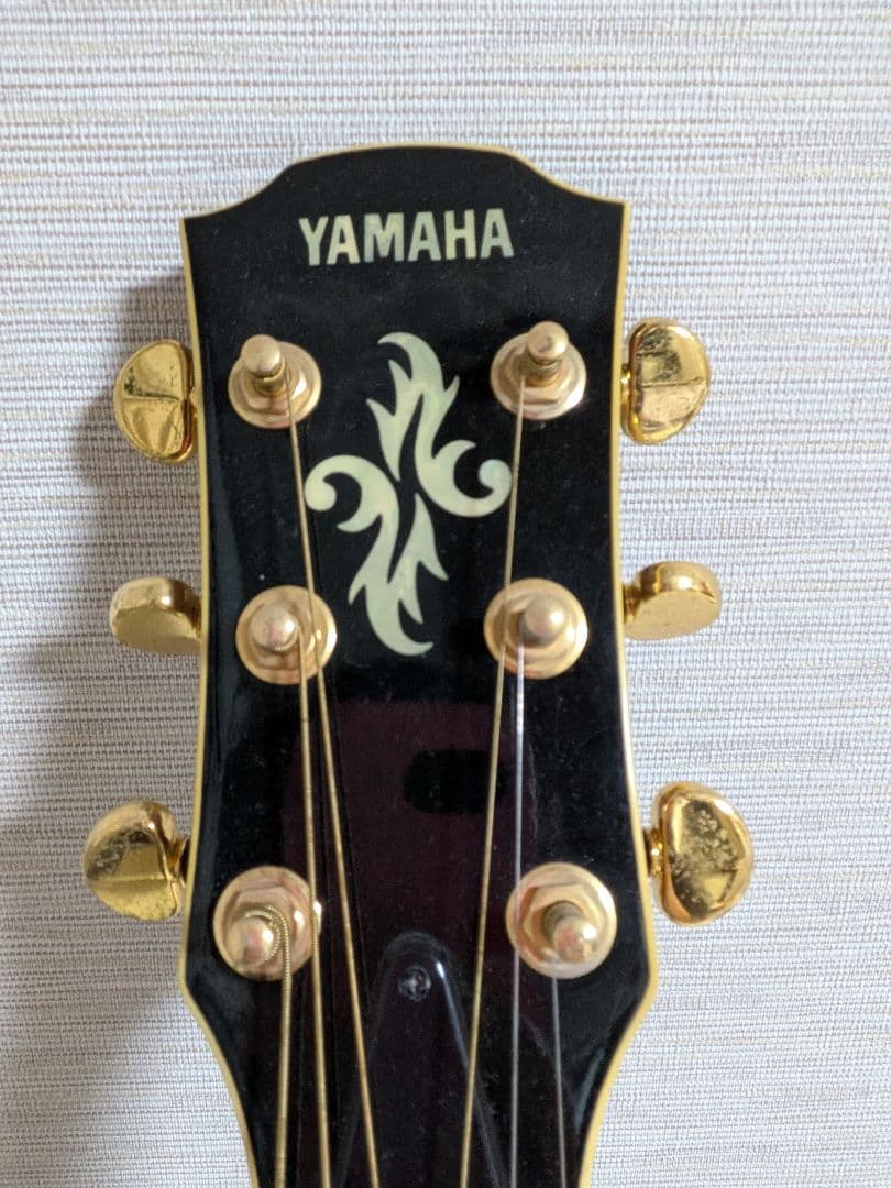Yamaha エレアコ　apx 8ブラック（電池交換必須）