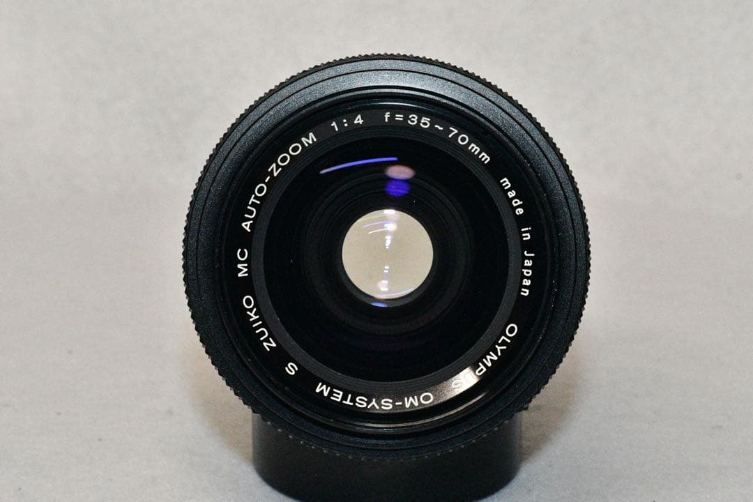 《動作品》OLYMPUS OM10+ZOOMレンズ　a415