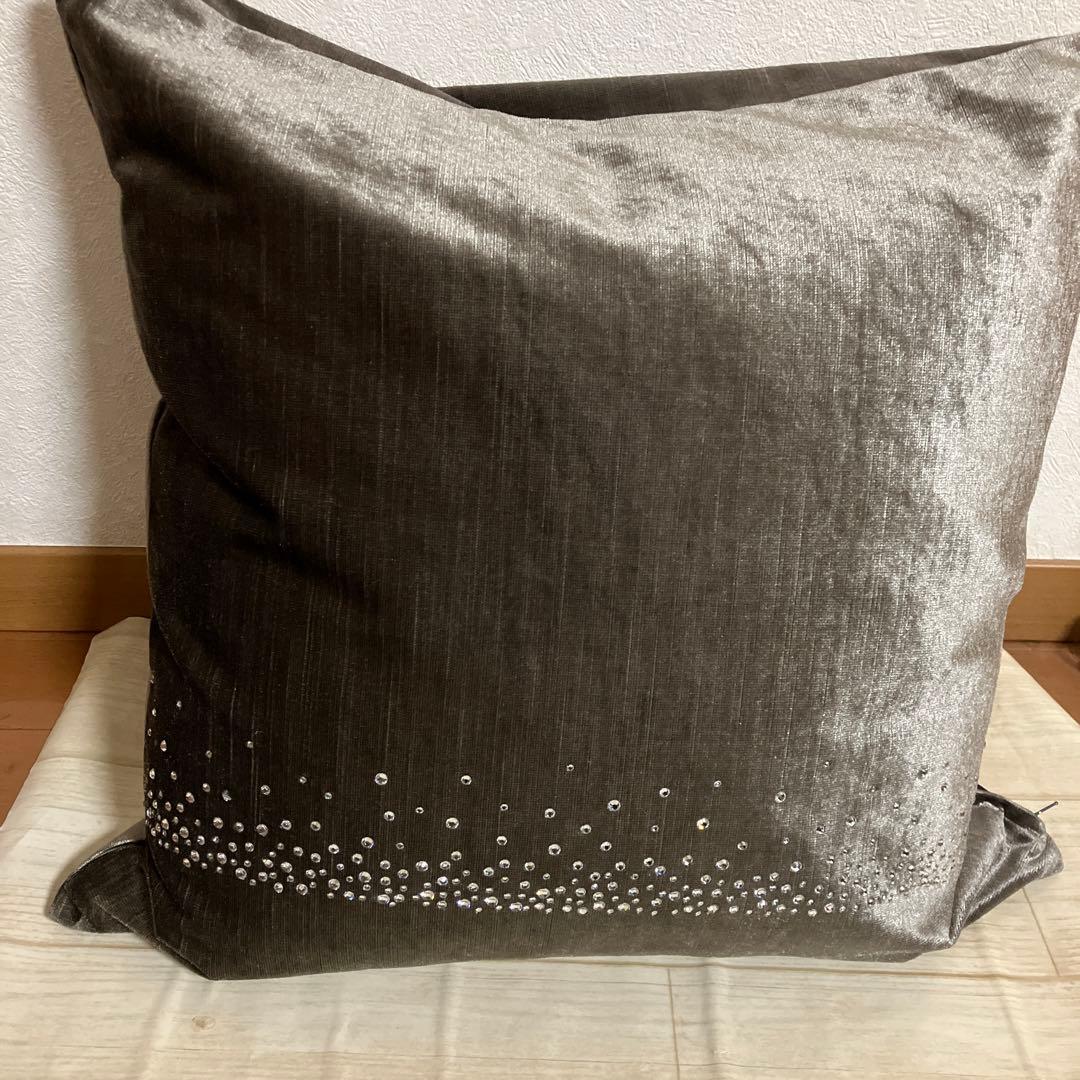 クッションカバー　スワロフスキービジュー付