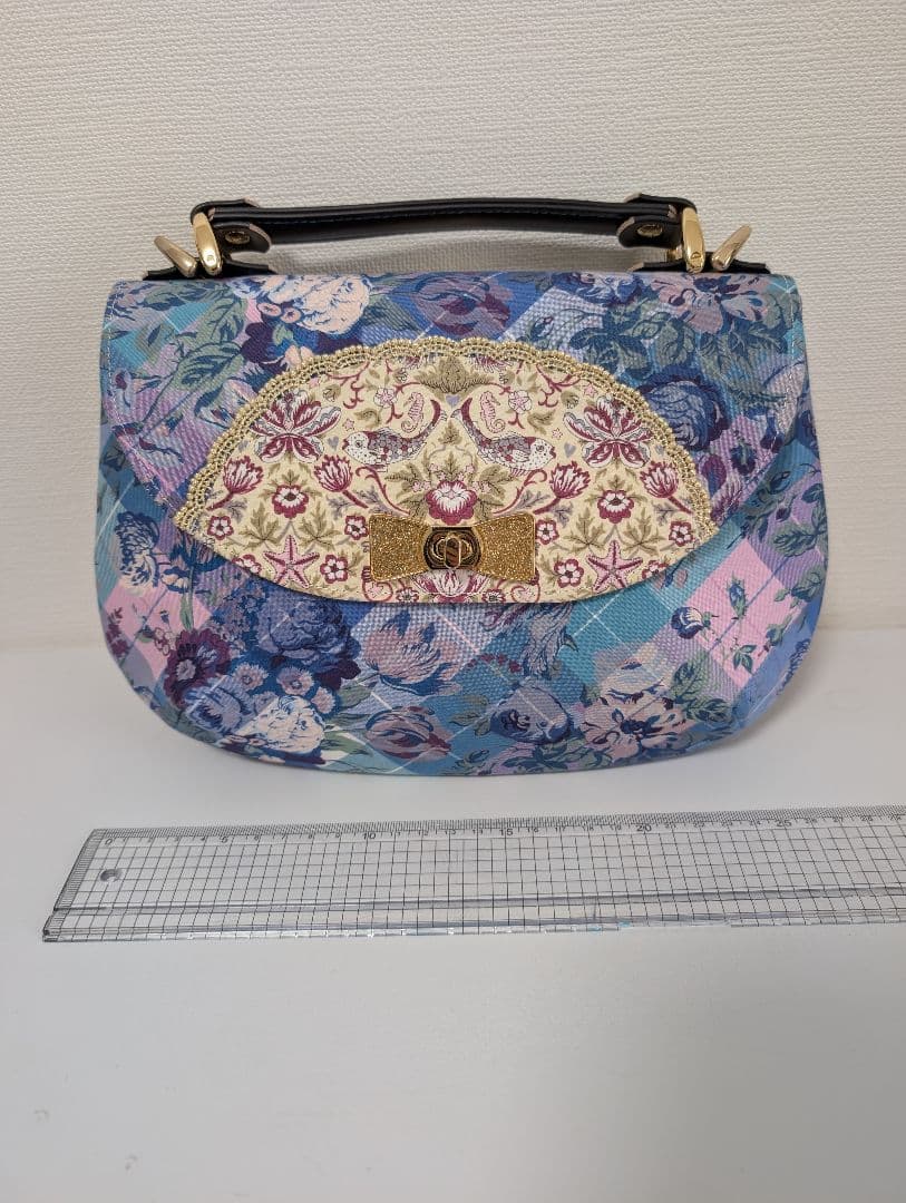 ハンドメイド　リバティ　バッグ