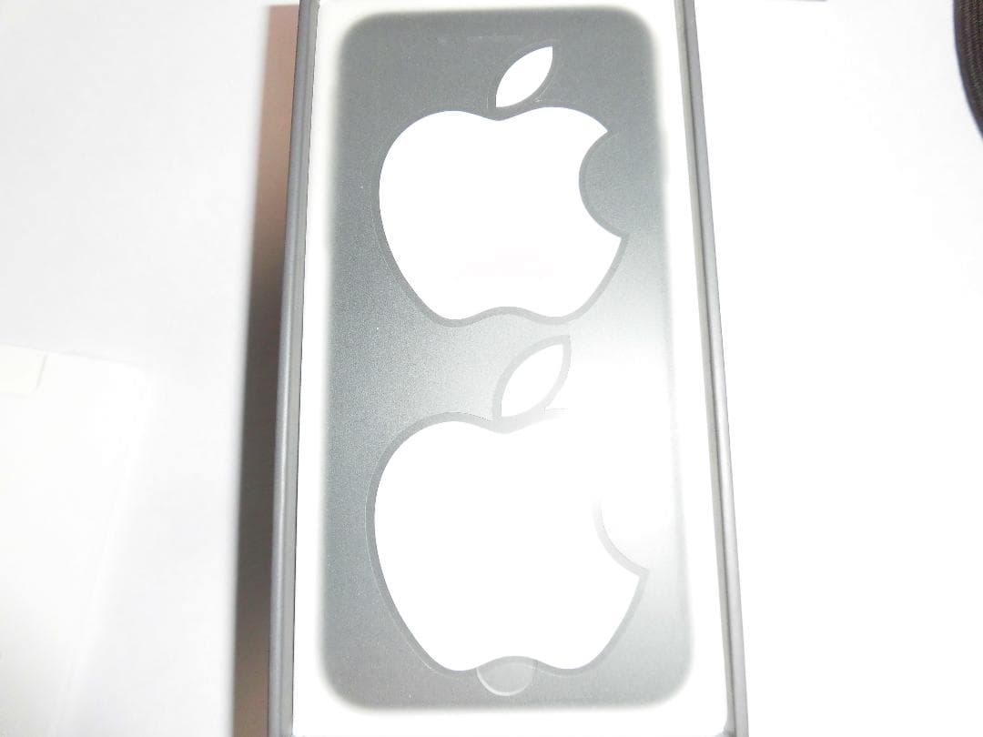 iPhone 8 64ＧＢ　ＳＩＭフリー　スペースグレイ