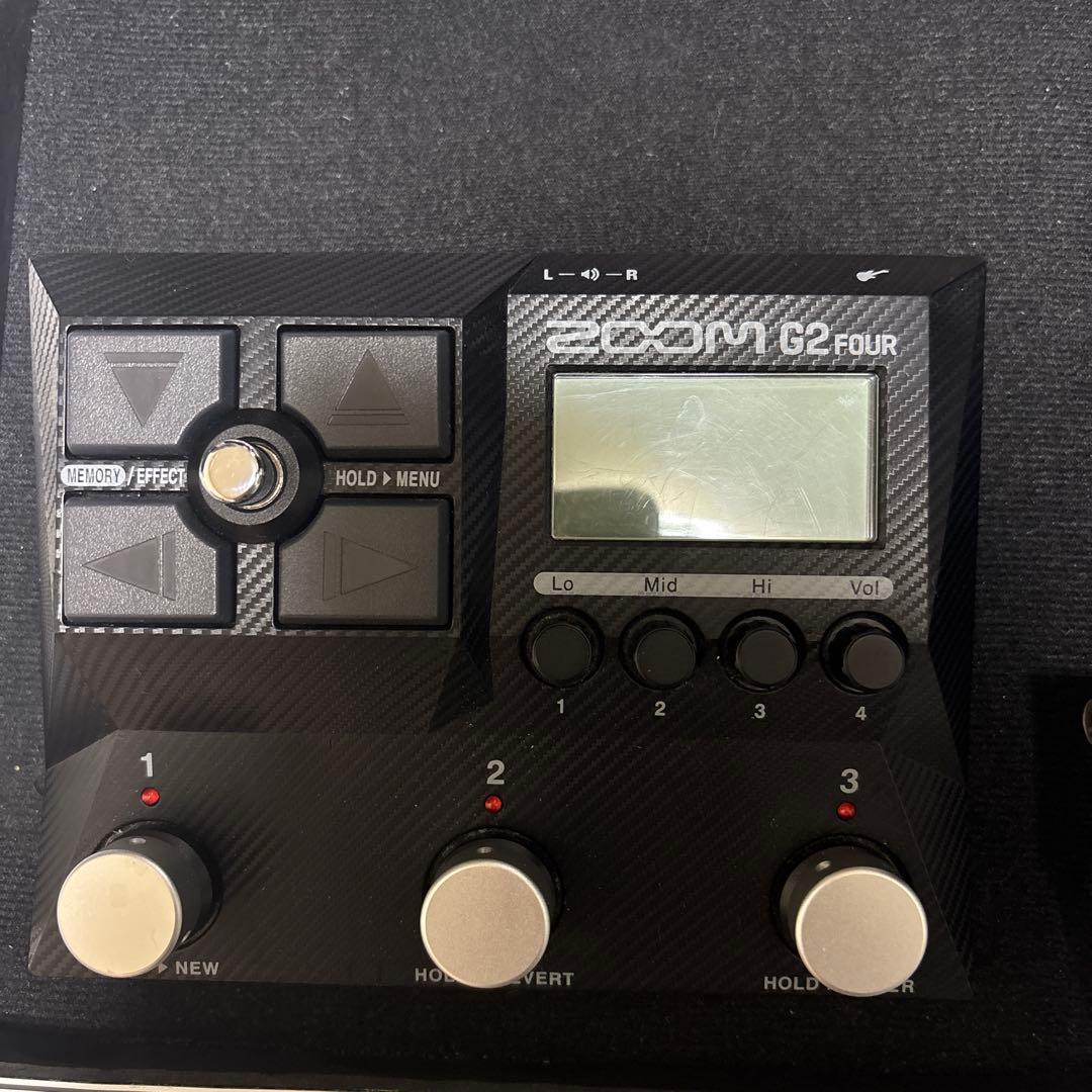 ZOOM G2 FOUR ズーム ギター マルチ エフェクター