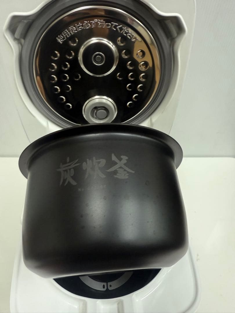 三菱IHジャー炊飯器　NJ-SE066-W 0.63L