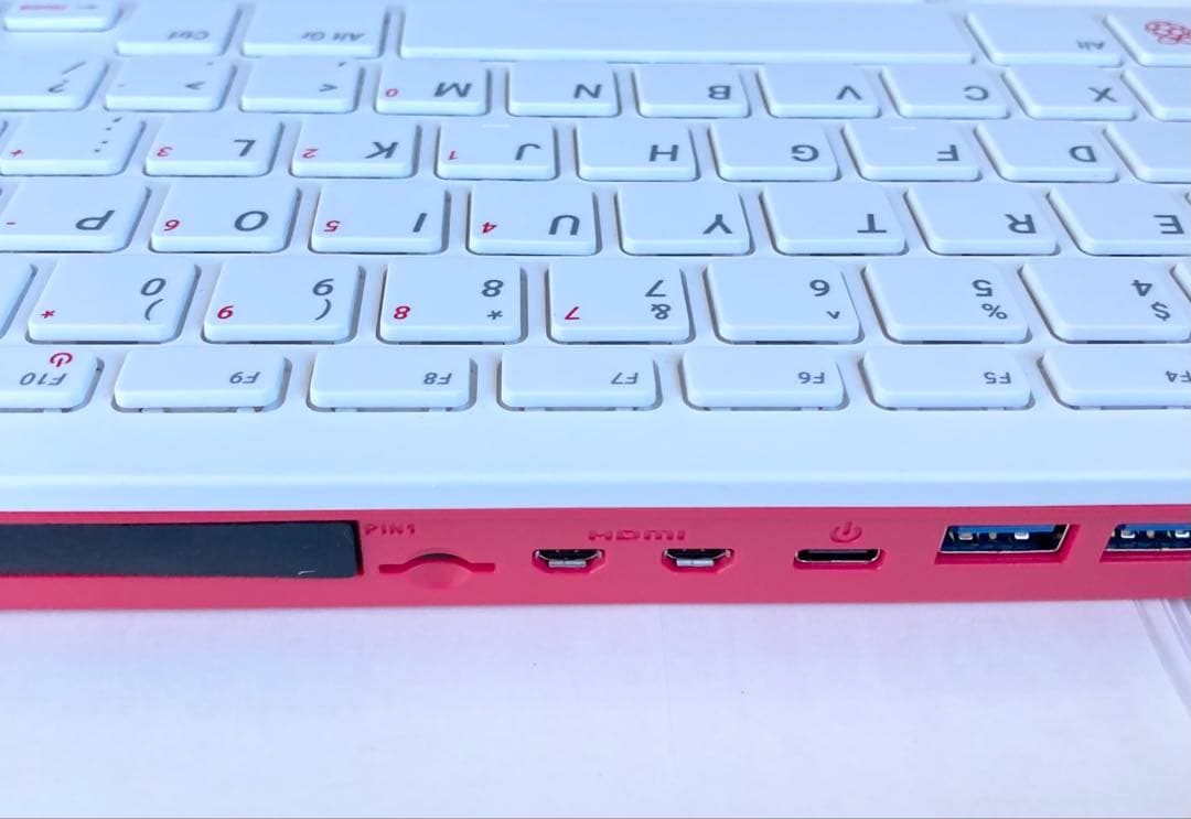 (未使用に近い)Raspberry Pi 400