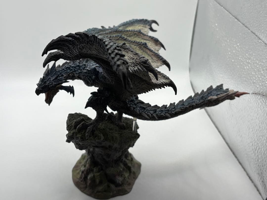 カプコンフィギュアビルダー クリエイターズモデル 限定版 蒼火竜 リオレウス亜種