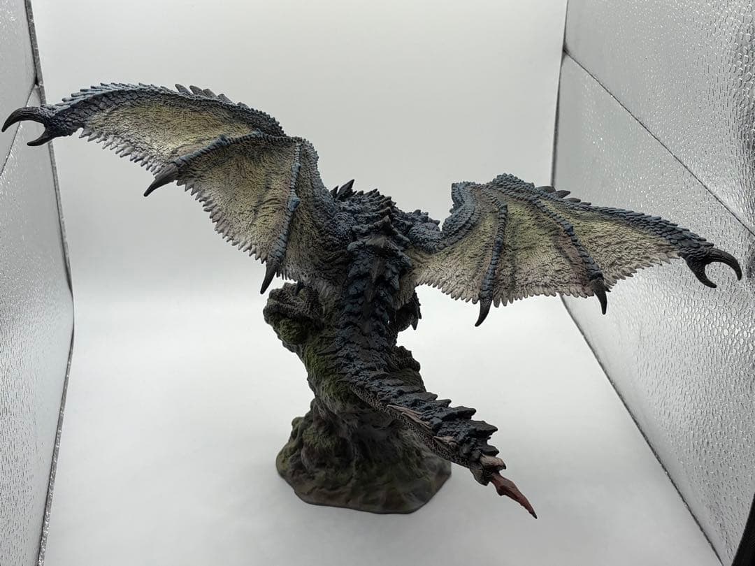 カプコンフィギュアビルダー クリエイターズモデル 限定版 蒼火竜 リオレウス亜種