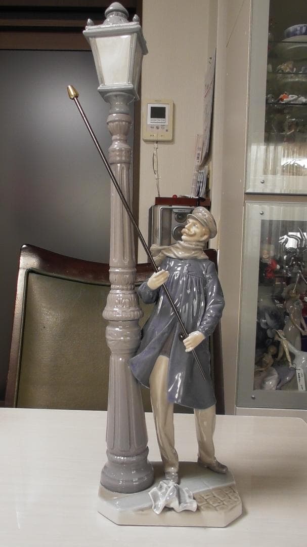 LLADRO　リヤドロ　【ガス灯】　Ｈ＝48cm　リアドロ 　インテリアＬ241