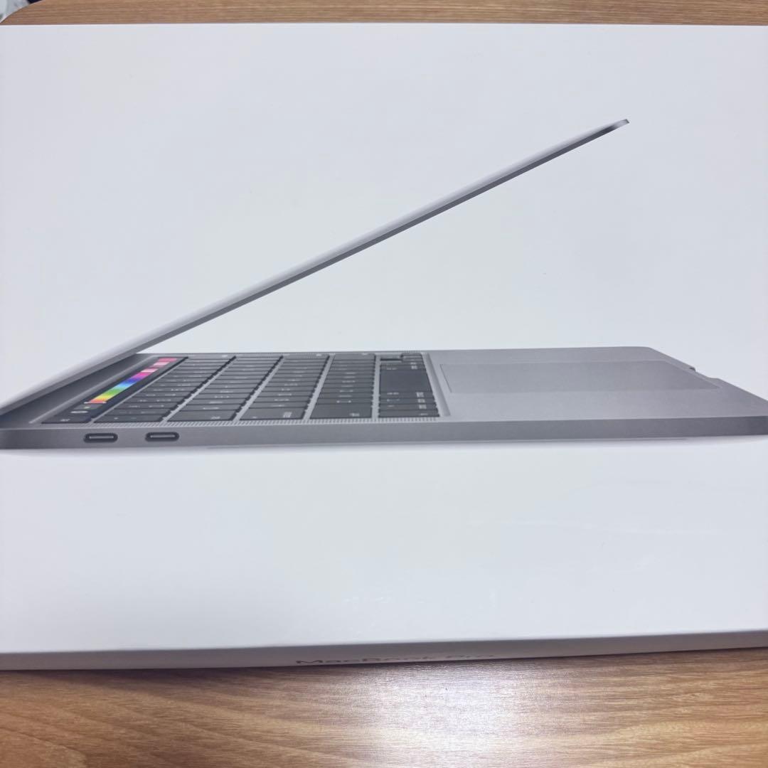 【美品】Macbook Pro 13インチ　2020モデル　※箱あり