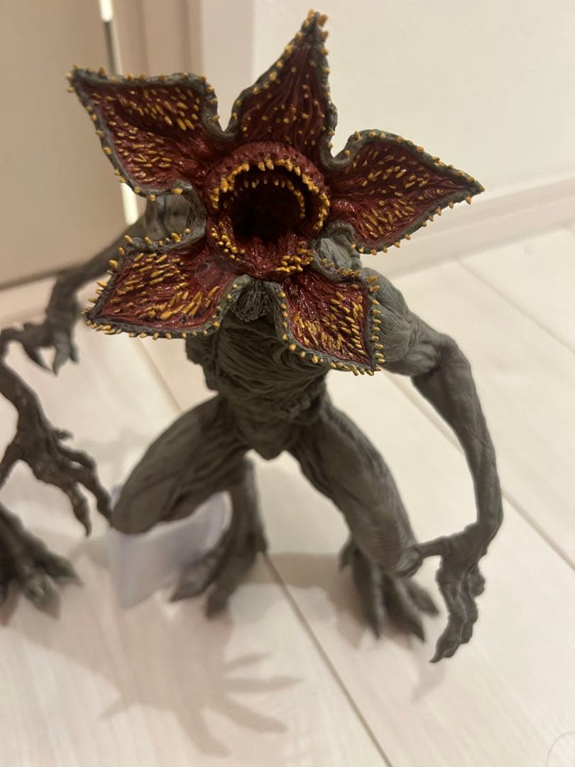 デモゴルゴンフィギュア 2体セット　箱無し