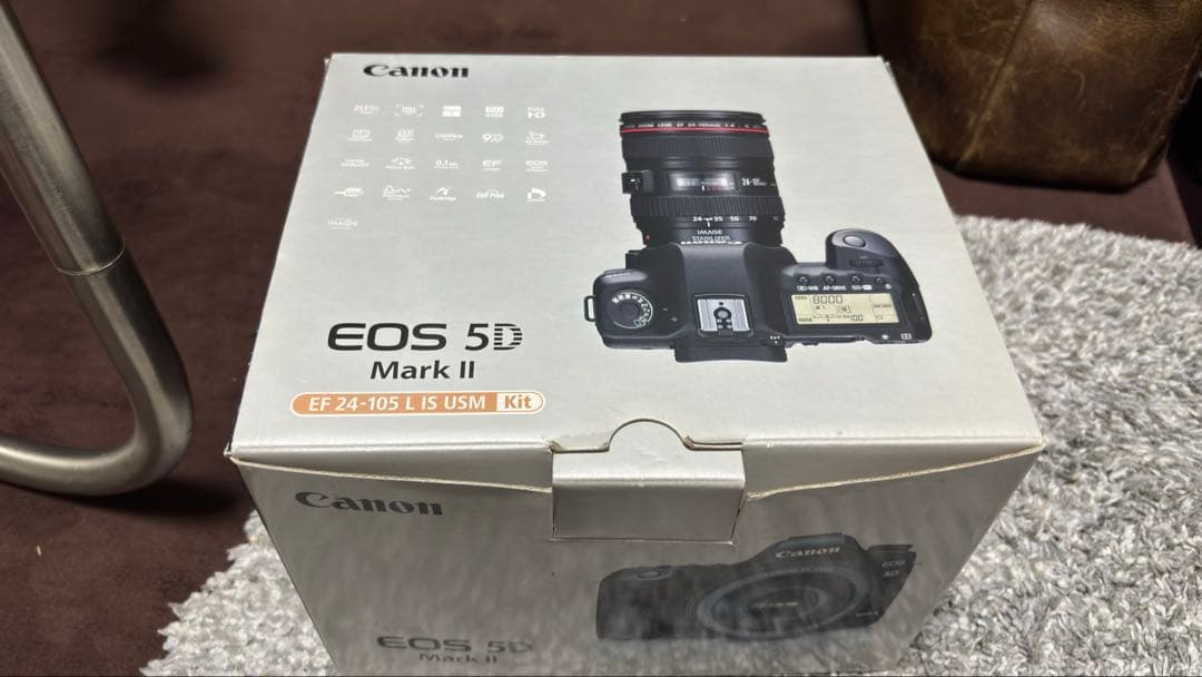Canon EOS 5D markⅱ ボディ　約9000シャッター元箱付き