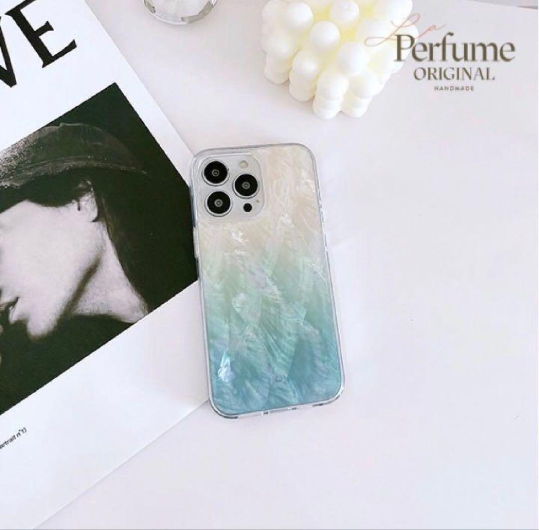 iPhone14Pro キラキラ天然シェル♡ライトブルー オリジナルスマホケース