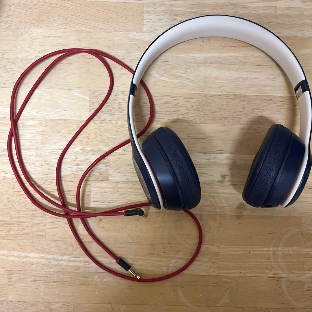 ヘッドホン beats solo3