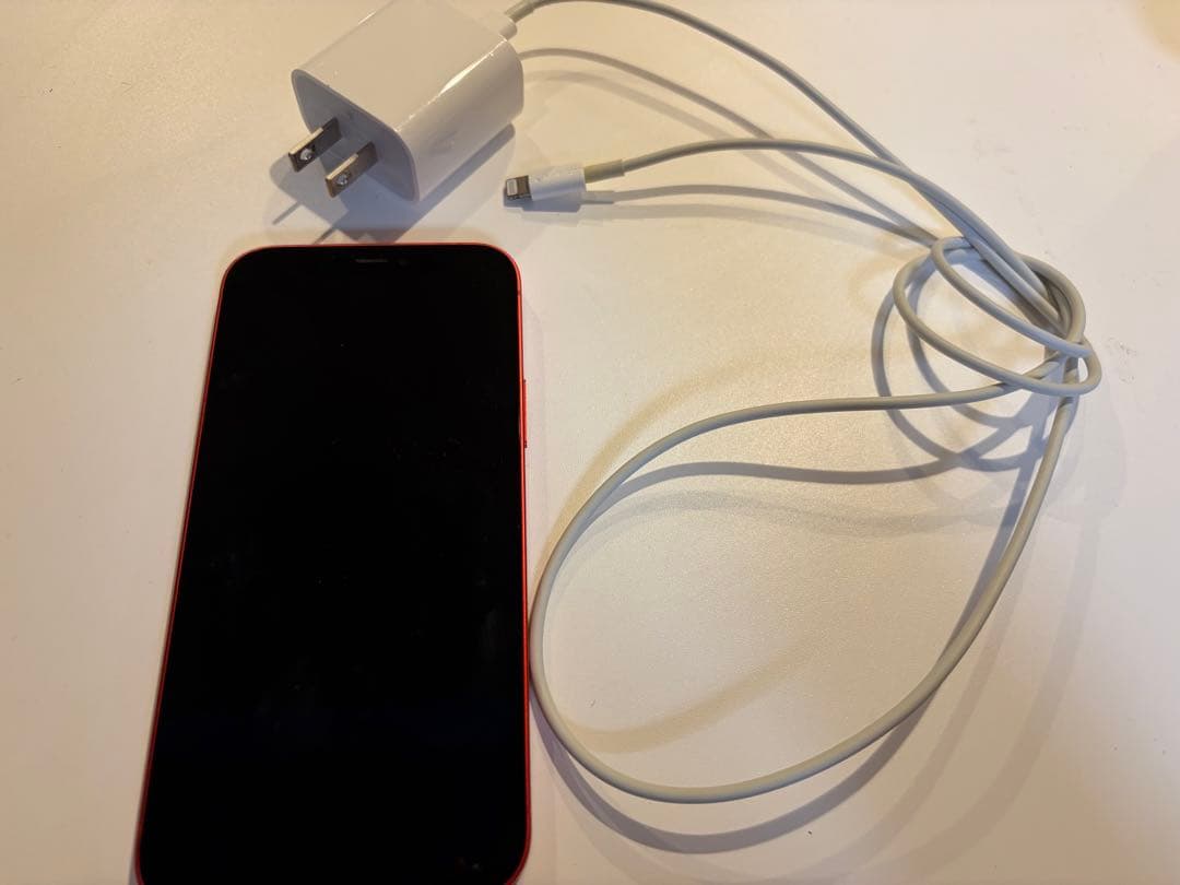Apple iPhone 12 128GB(RED) 充電器付き 動作不良あり