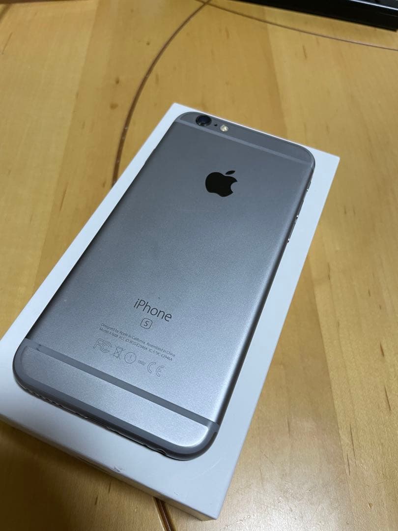 Apple iPhone 6 シルバー ＋iPhone6sスペースグレイ 計2台