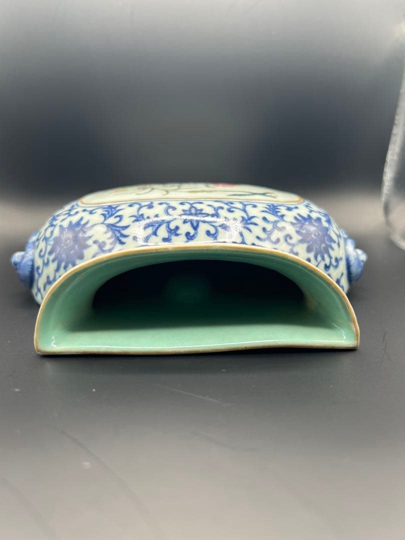 【蔵出し】中国古玩 道光年製 粉彩 牡丹花鳥紋 獣耳壁瓶 飾壺 重量394g