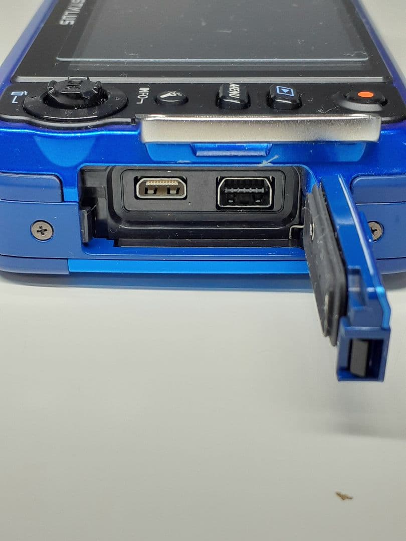 メ⑲ ★動作品★ OLYMPUS TG-630 コンパクトデジタルカメラ