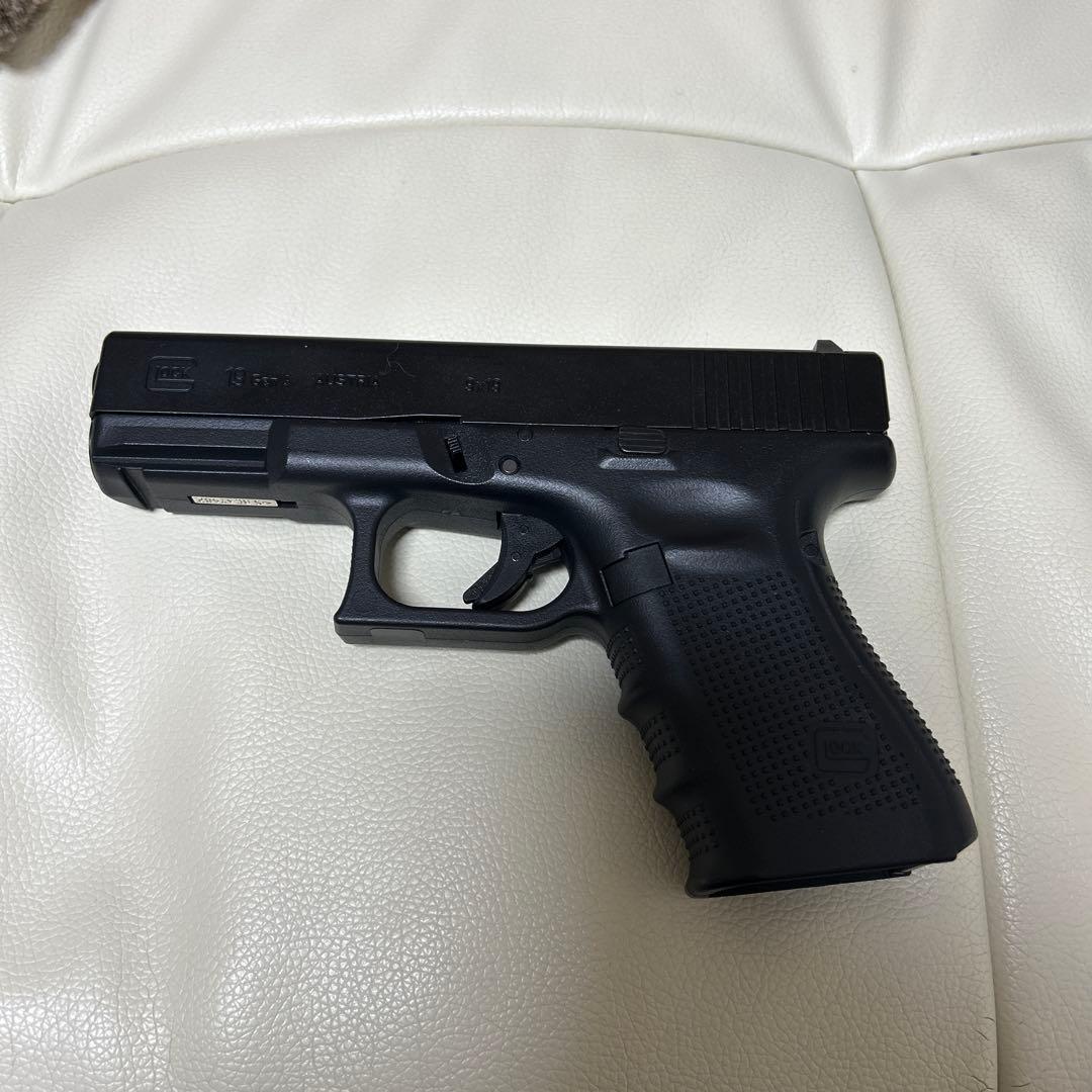 東京マルイ Glock19 Gen4 ガスブローバック マガジン2本
