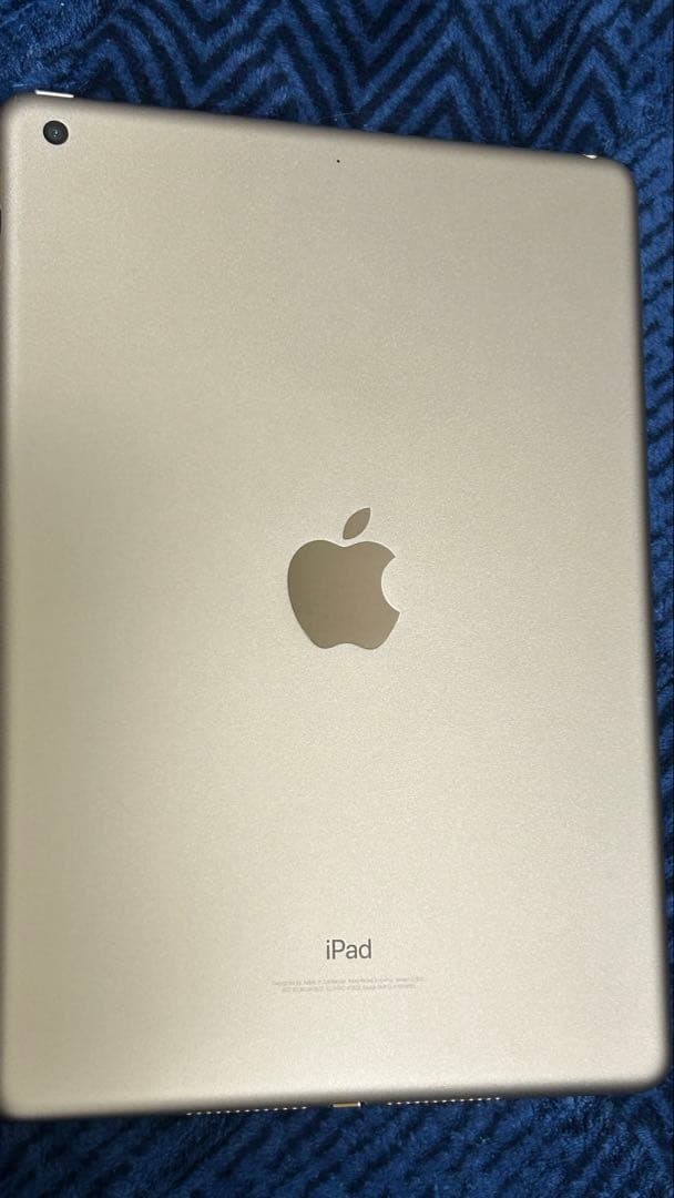 （美品）iPad 9.7インチ 第5世代 Gold 32GB WiFiモデル