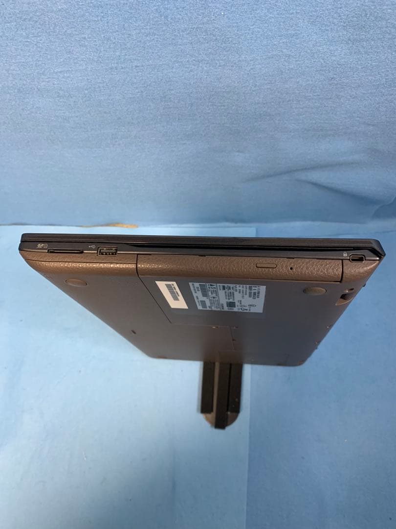 美品/富士通/7th i3/Win11/Office2021/新SSD㉓