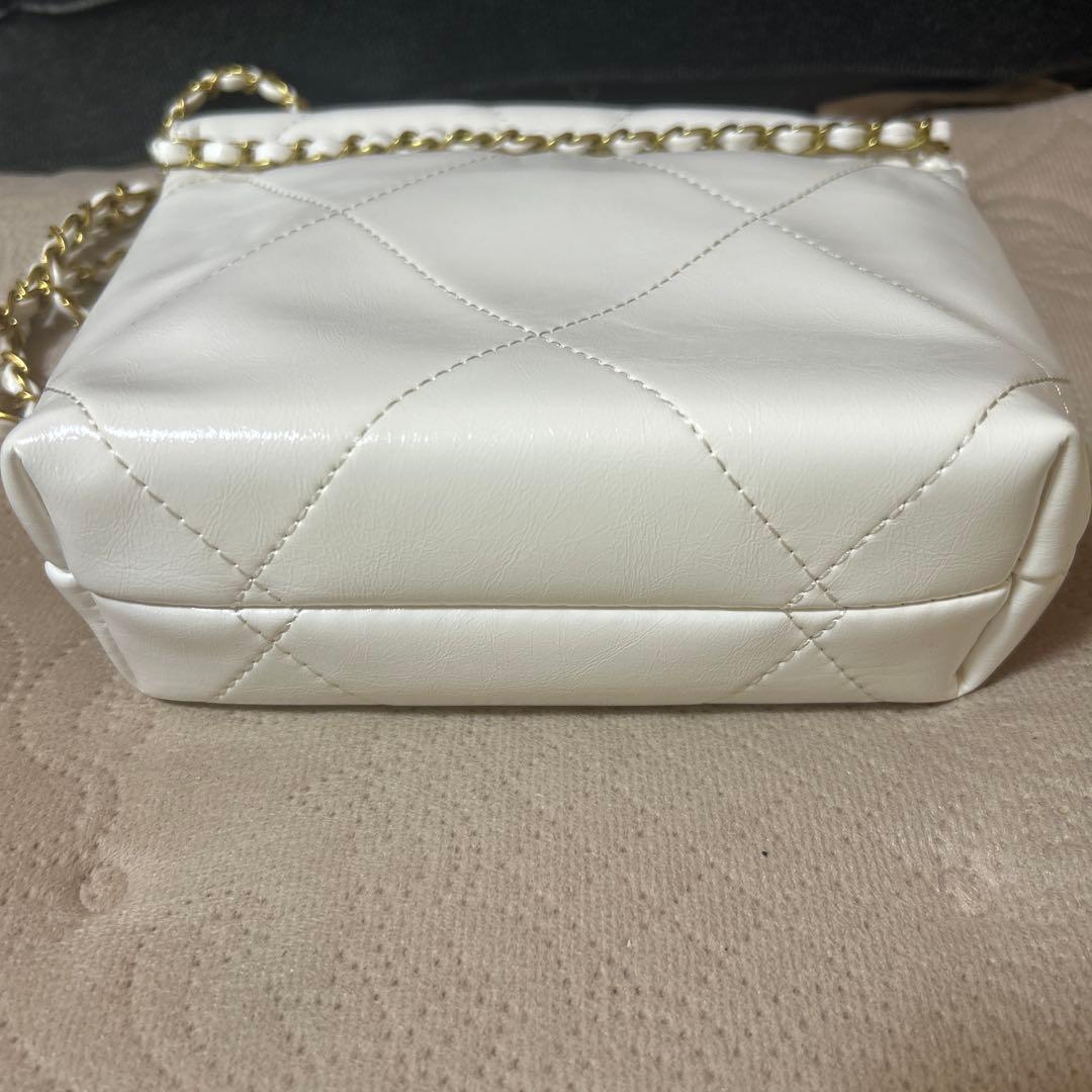 CHANEL ミニショルダーバッグ ノベルティ