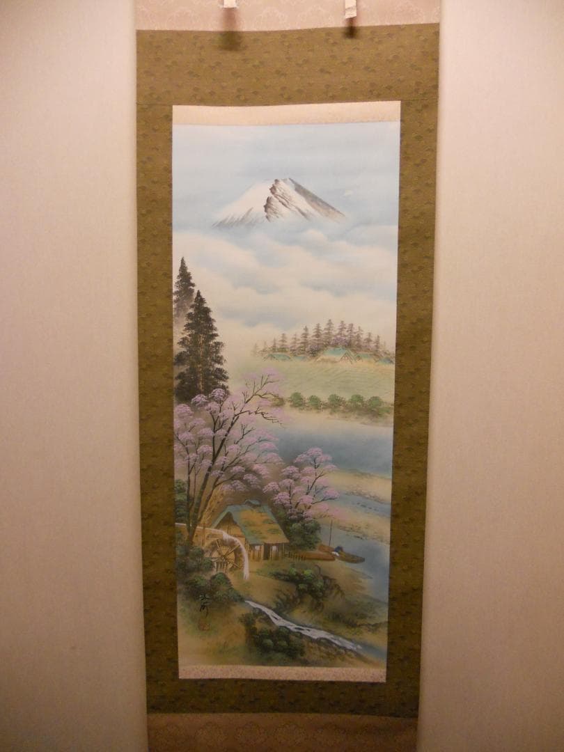 掛け軸 江河 春景山水図 絹本 希少 軸装 茶道具 掛軸 美品 です。