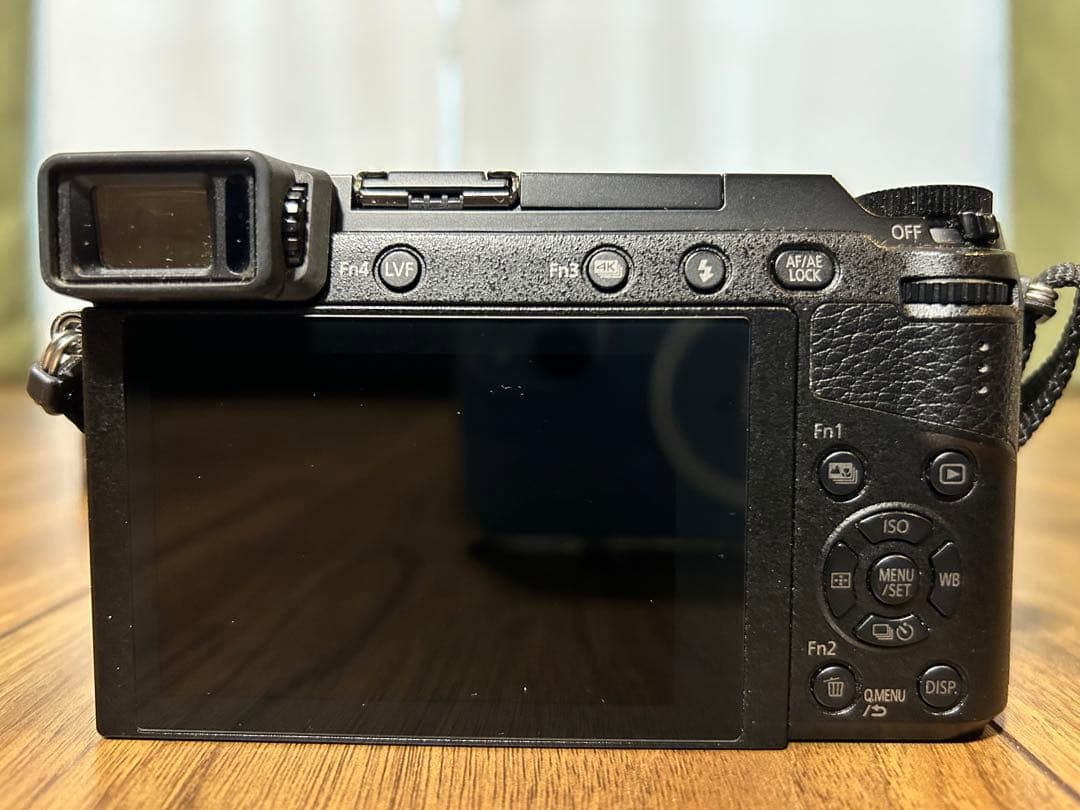 【中古】Panasonic LUMIX DMC−GX7MK2 望遠レンズ付き