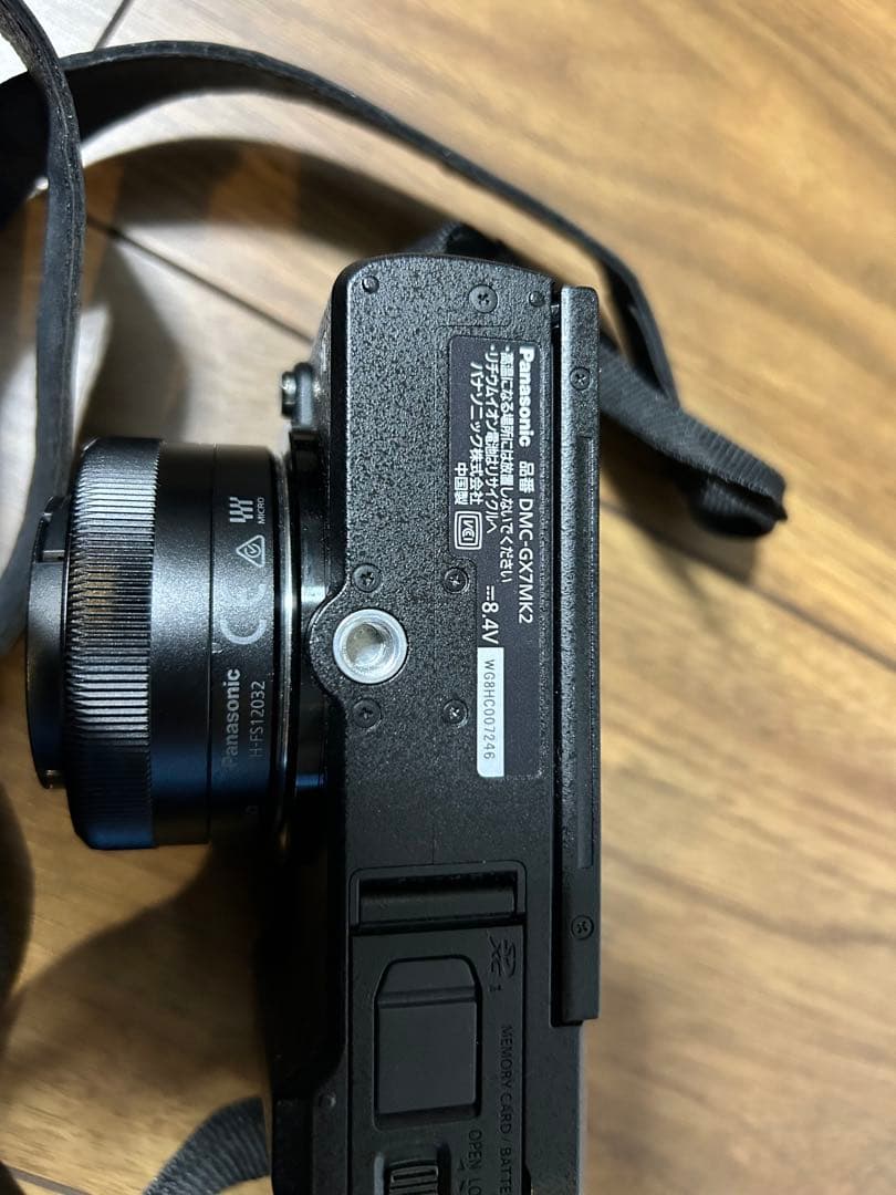 【中古】Panasonic LUMIX DMC−GX7MK2 望遠レンズ付き