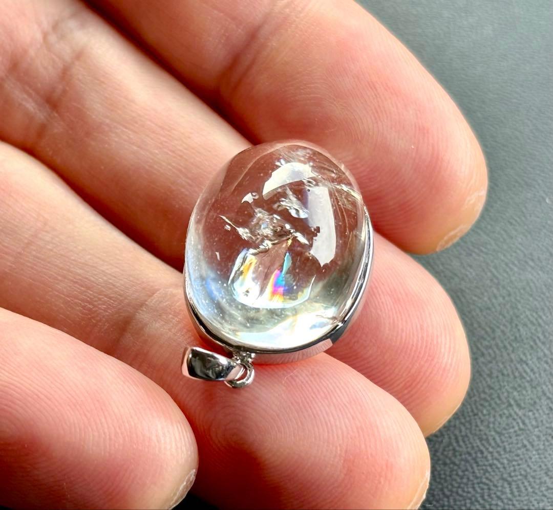 夢幻品質　永遠の愛を願う水晶の究極形態　虹のマスターウラルレムリアンBIGPT