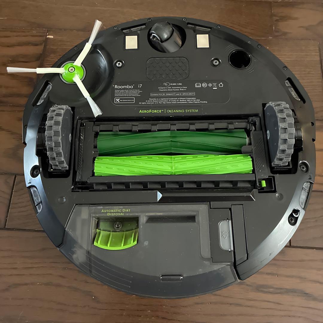 iRobot ルンバ i7+（クリーンベース 自動ゴミ収集ステーション付）掃除機