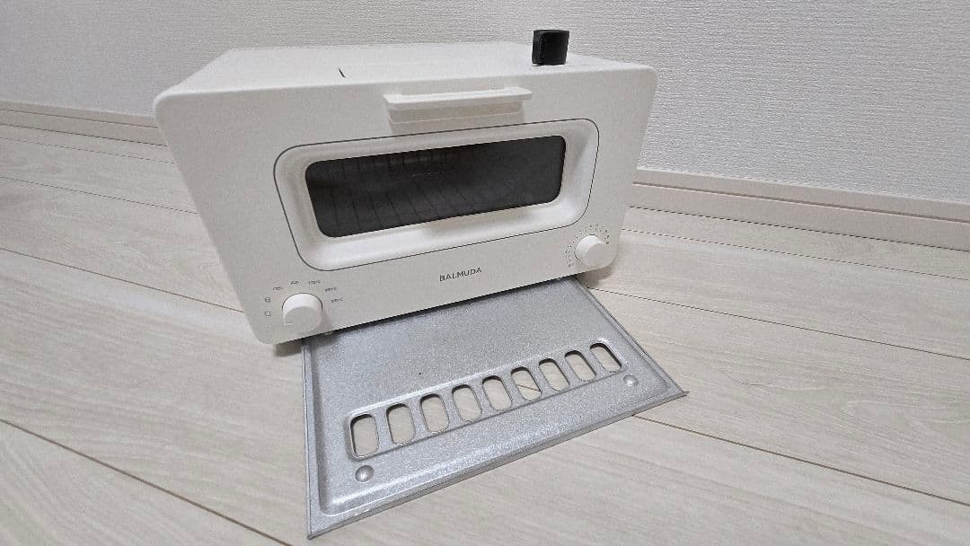 バルミューダのスチーマートースターK01E-WS