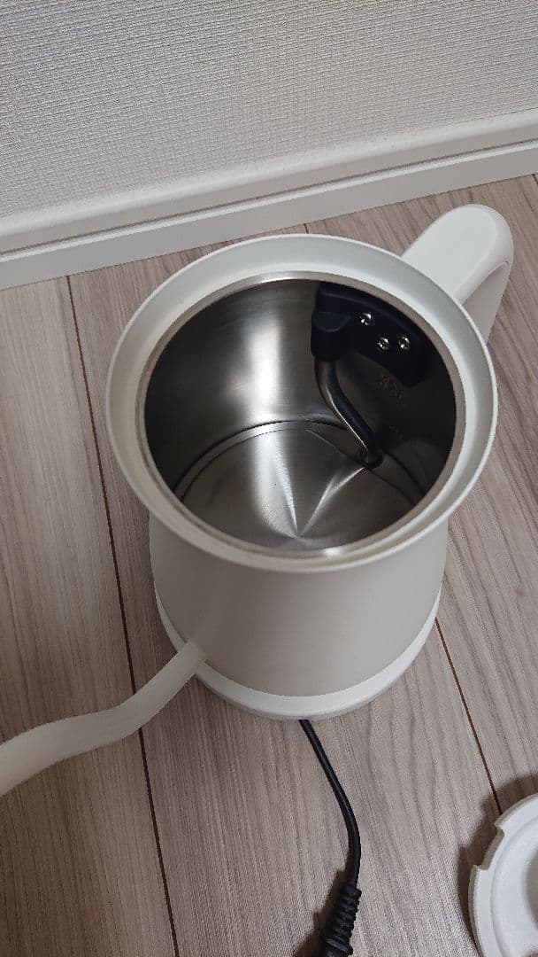 BALMUDA The Pot 電気ケトル 白