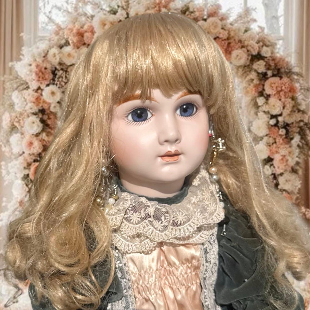 ビスクドール アーテー ピンク ドレス ホワイト 花飾り ボネ 証明書付 カメオ