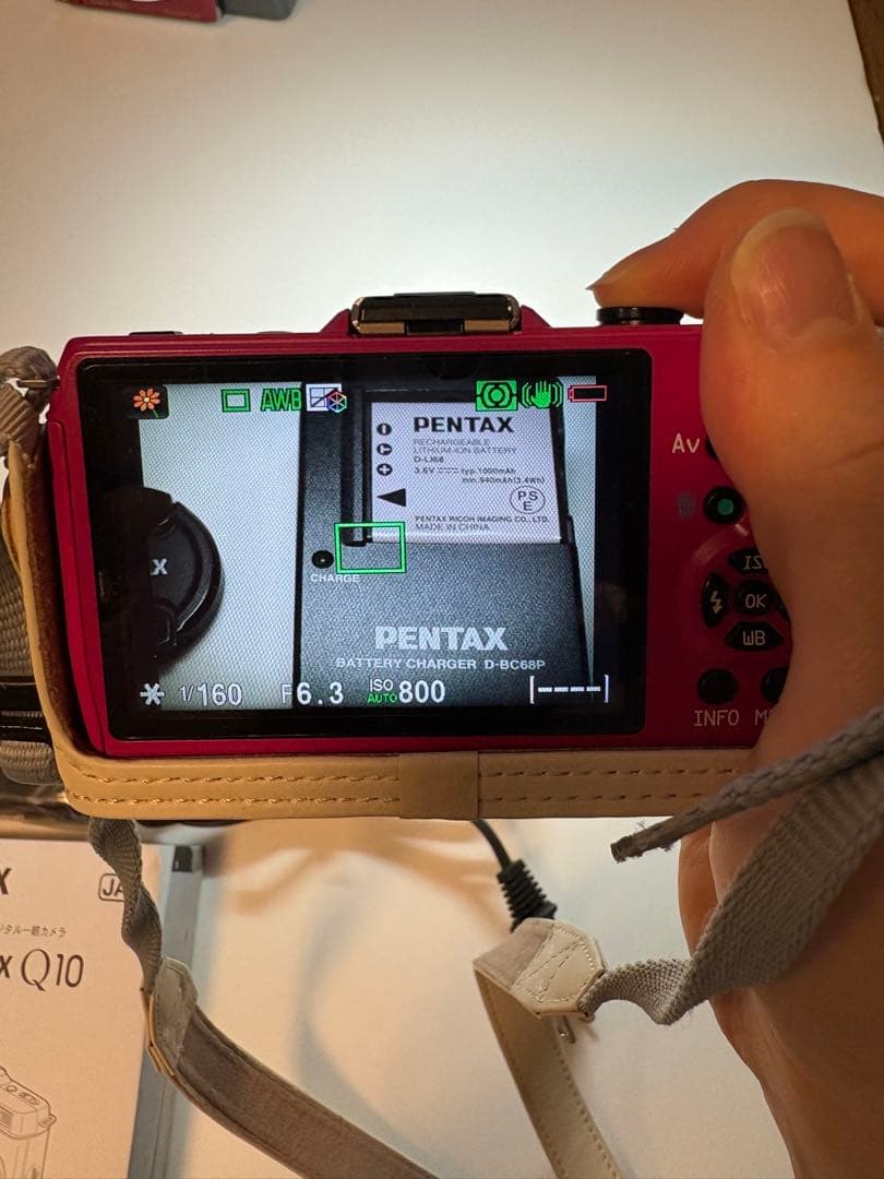PENTAX Q10 ミラーレス 一眼カメラ ピンク