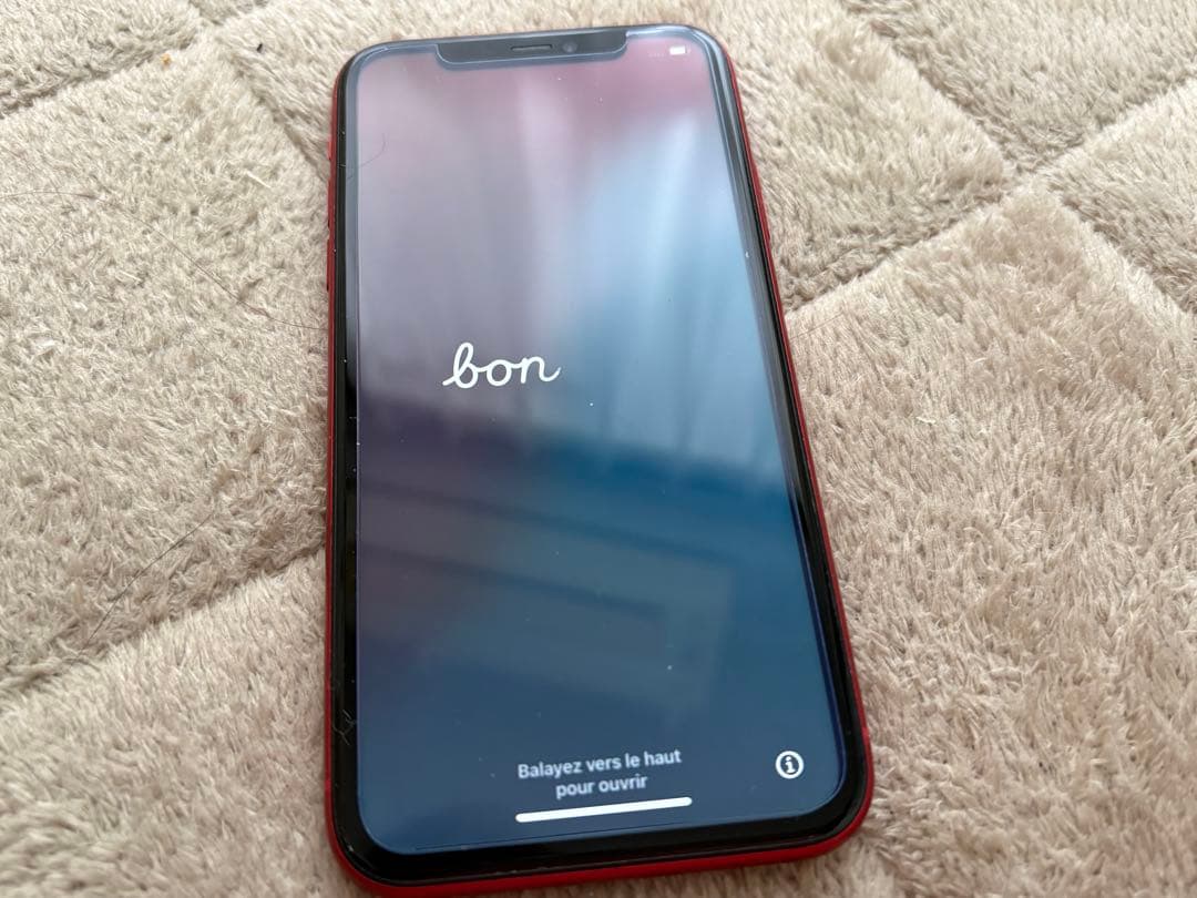 Apple iPhone 11 (レッド) 本体