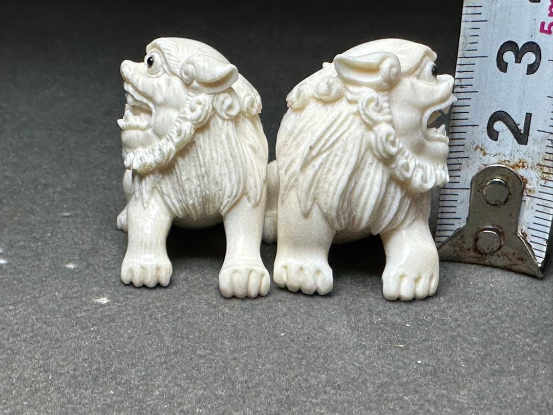 極上　置物　根付　天然素材　アンティーク　骨董　飾り物　古美術品　細密細工　彫刻