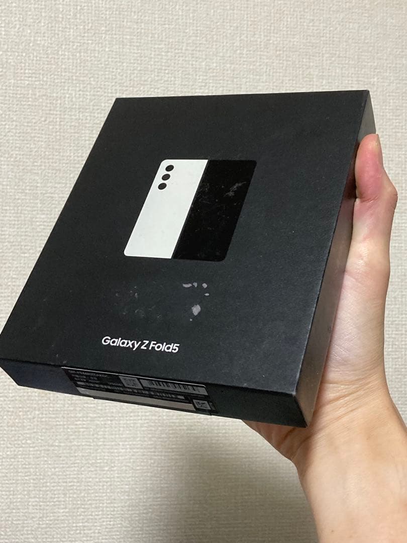 【中古品】Galaxy Z Fold5 韓国版　ホワイト　256GB