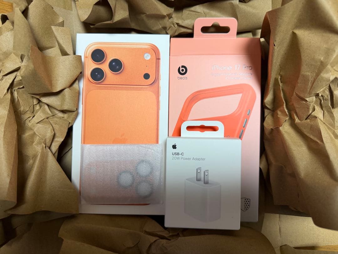iPhone17 Pro Max 512GB コズミックオレンジ